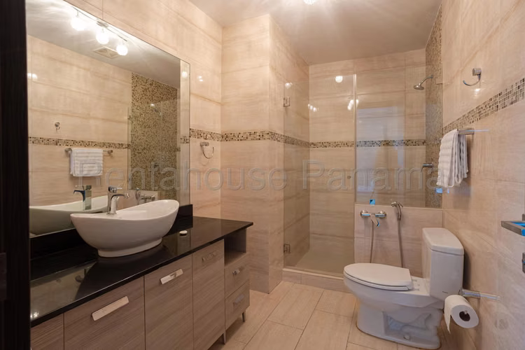 Venta de Apartamento en Punta Pacifica Ph Grand Tower NS