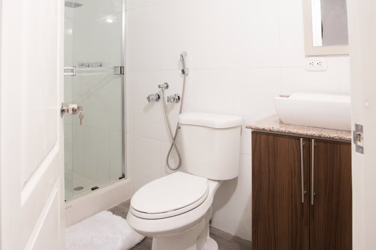 Apartamento Calle 50 | Amueblado | Cerca de Multiplaza | Linea Blanca