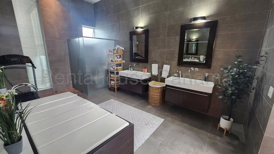 Venta de Casa en Altos del Golf Bianco Loft NS