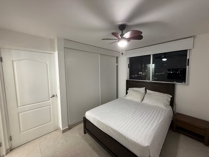 Alquilo apartamento en PH Los Toneles 2Rec 2Baños, Vía España - Imagen 14
