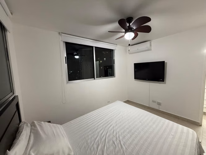 Alquilo apartamento en PH Los Toneles 2Rec 2Baños, Vía España - Imagen 6