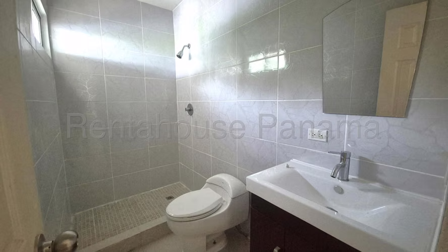 Venta de Casa en Chorrera Mirador del Mar KC