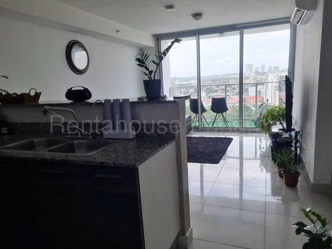 Apartamento en venta PH Mid Park Carrasquilla