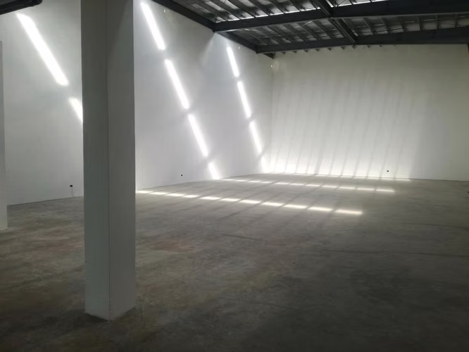 Se Vende Galera en Parque Lefevre LA27-913