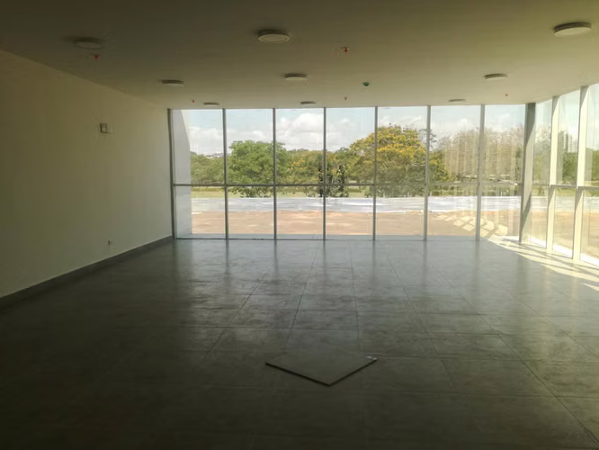 Se Vende Galera en Parque Lefevre LA27-913