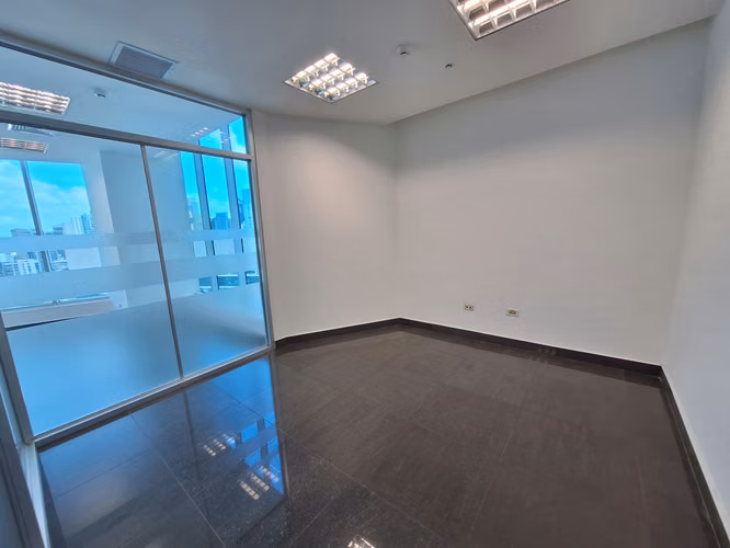 VENTA DE OFICINA PH OCEAN BUSINESS PLAZA