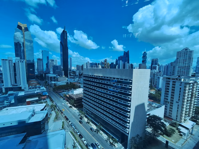 VENTA DE OFICINA PH OCEAN BUSINESS PLAZA