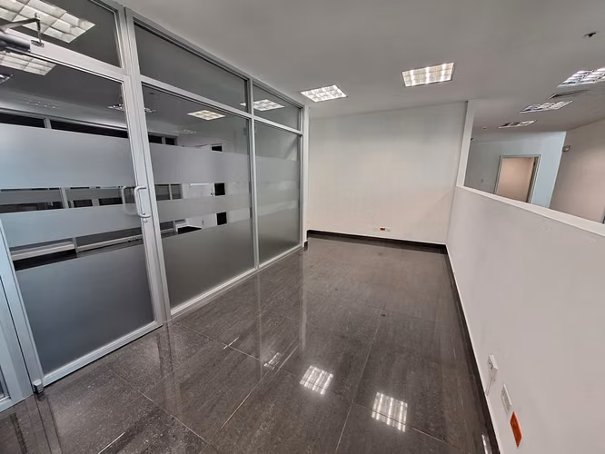 VENTA DE OFICINA PH OCEAN BUSINESS PLAZA