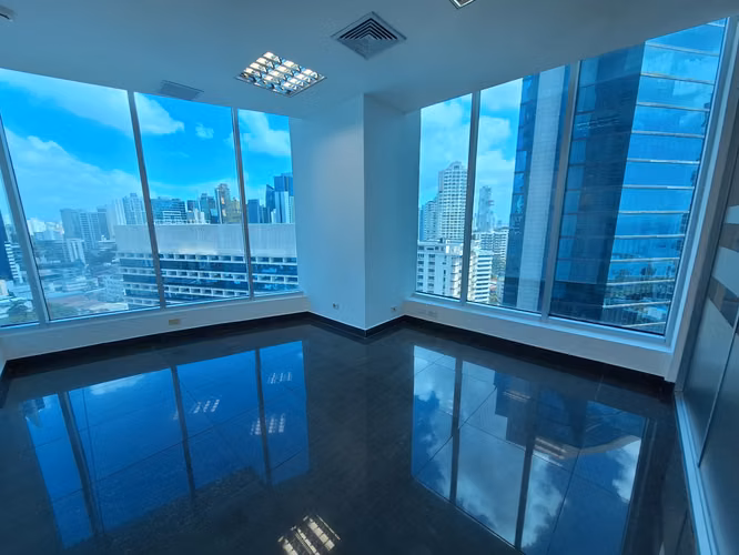 VENTA DE OFICINA PH OCEAN BUSINESS PLAZA