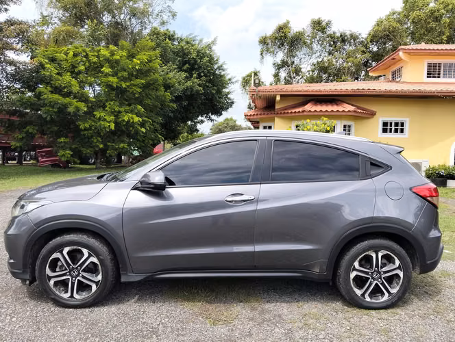 Vendo auto Honda H-RV