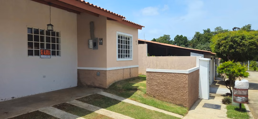 ALQUILER CASA CHORRERA - Imagen 2