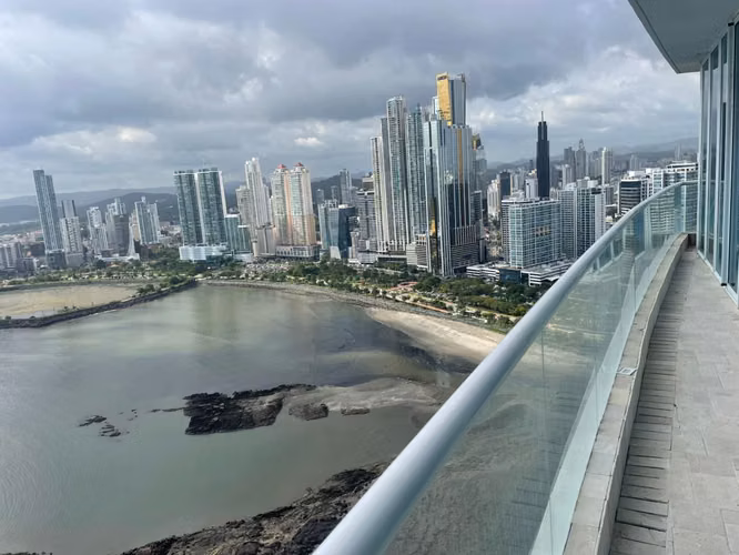 Alquiler de apartamento en Punta Paitilla – PH The Point