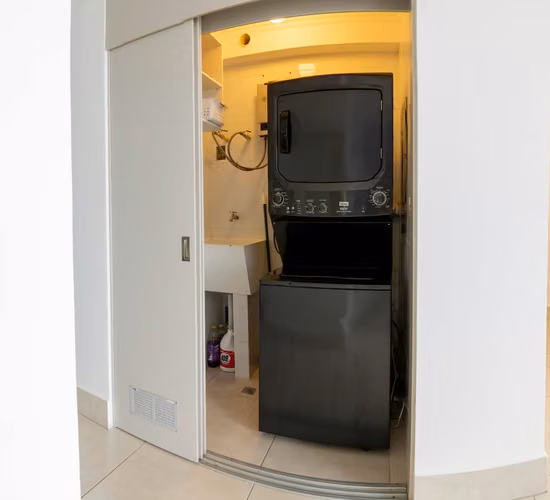APARTAMENTO EN VENTA PH SKY POINT $175K