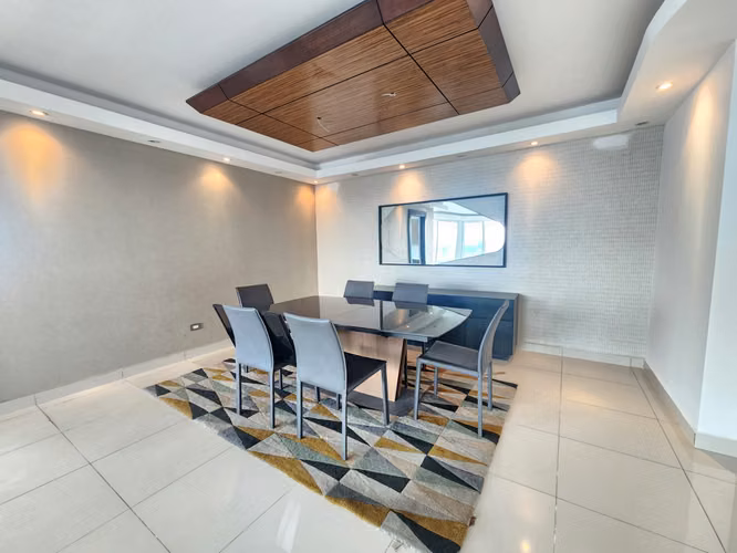 220 m² de Espacio, Privacidad y Excelente Ubicación | PH Highland View