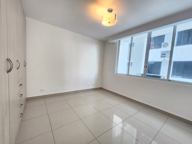 220 m² de Espacio, Privacidad y Excelente Ubicación | PH Highland View