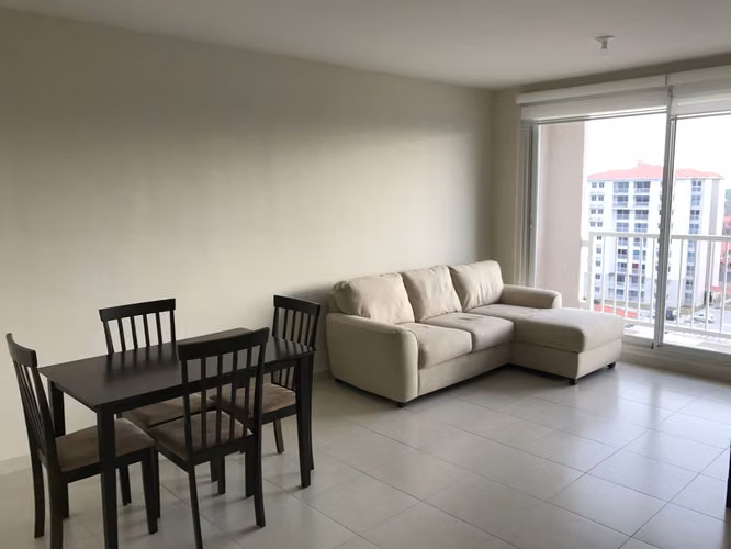 APARTAMENTO EN VENTA TORRES DE VERSALLES II $159K