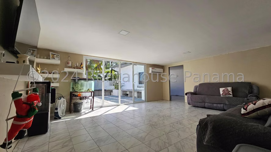 VENTA DE CASA EN ARRAIJAN ABS