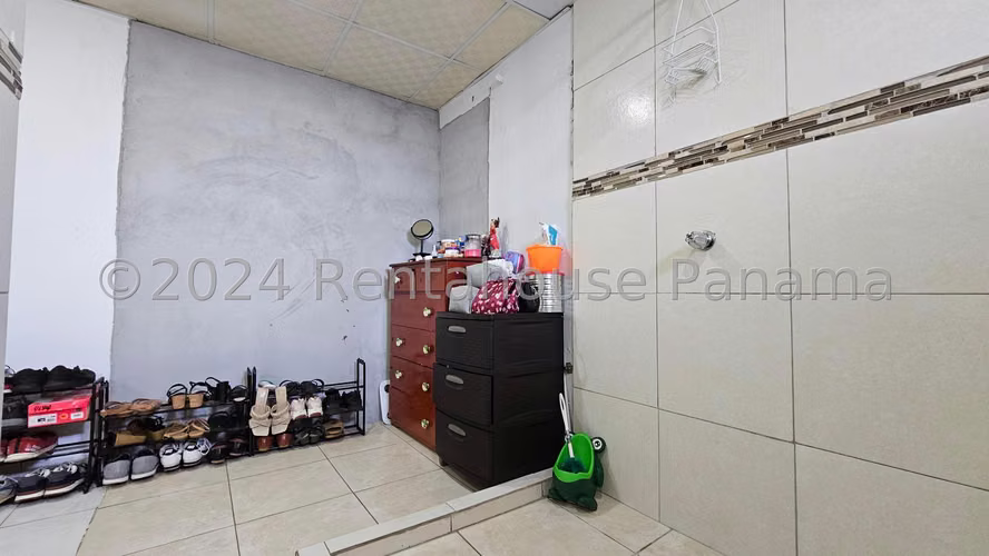 VENTA DE CASA EN ARRAIJAN ABS