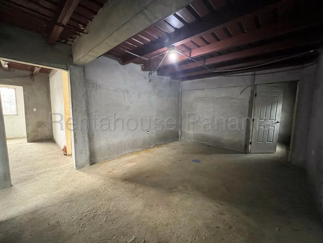 VENTA DE CASA EN CAPIRA ABS