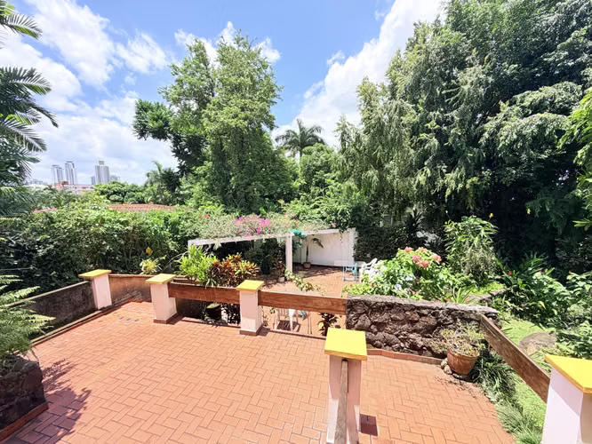 SE VENDE CASA EN BETANIA