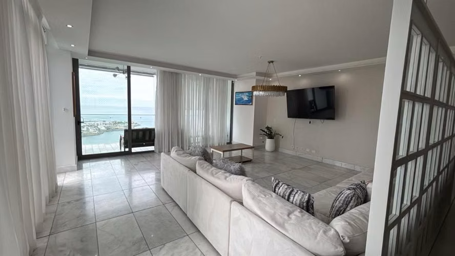 Alquiló apto punta paitilla 4recamaras 4baños opción línea blanca 4500$ amoblado 4900$ vista al mar
