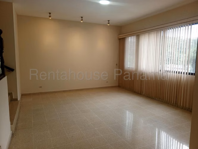 VENTA DE CASA DOS MARES GM