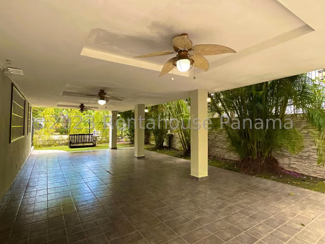 VENTA DE CASA ALBROOK GM