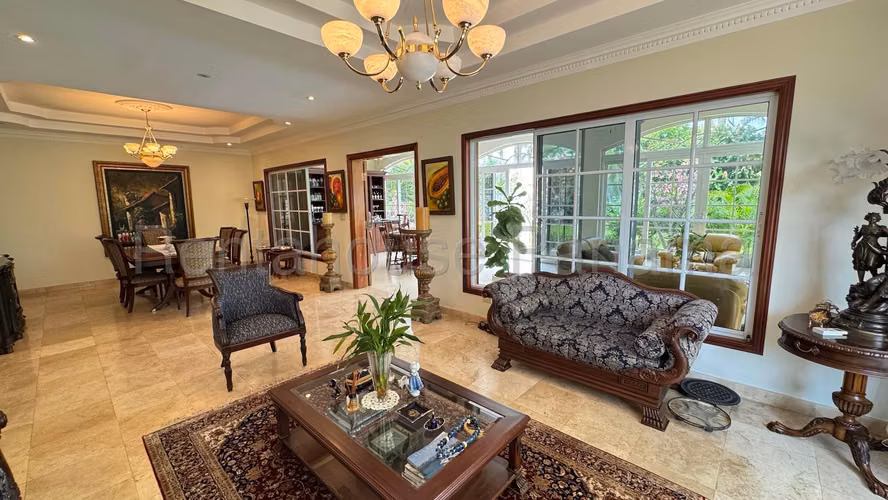 VENTA DE CASA COSTA DEL ESTE GM