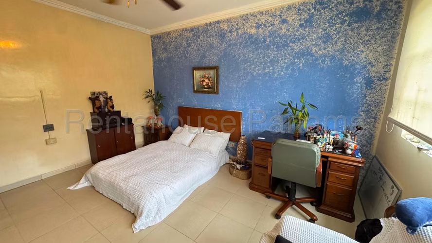 VENTA DE CASA COSTA DEL ESTE GM
