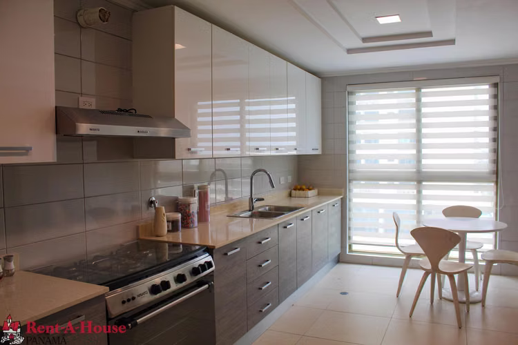 VENTA DE APARTAMENTO COSTA DEL ESTE GM