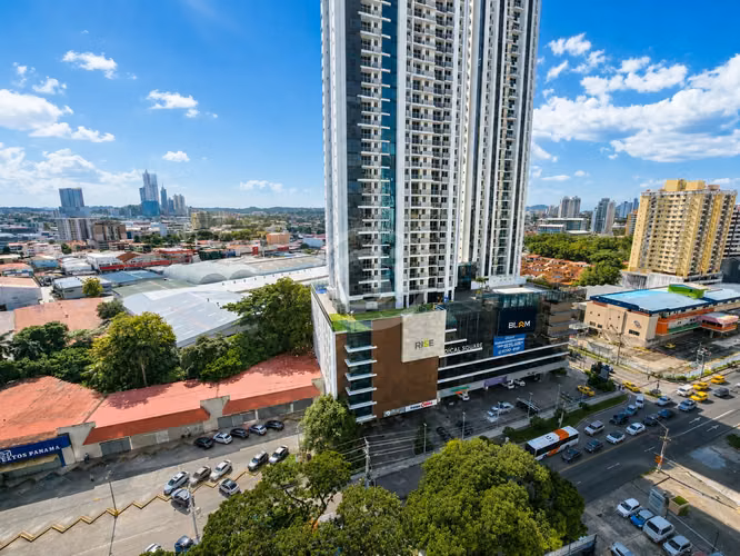 Venta Apartamento Torres de Castilla Remate Bancario 1,825 $/m2