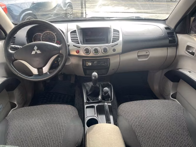 MITSUBISHI L MANUAL - Imagen 5