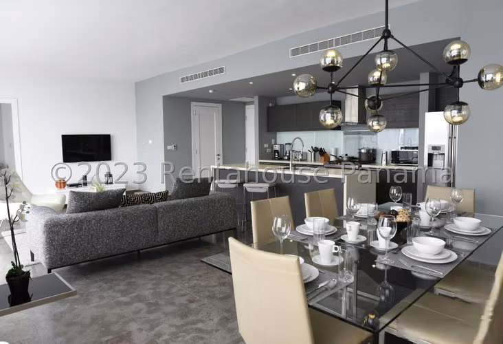 Alquilo Apartamento en Avenida Balboa LC26-119