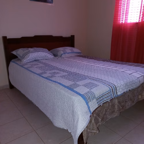Alquilo comoda casa 3R 2B-opcion venta  - Imagen 4