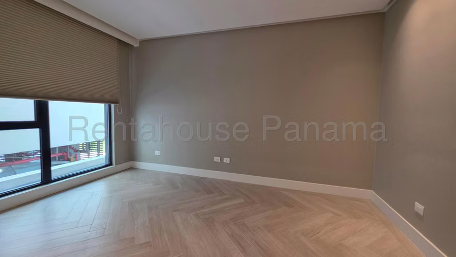 Apartamento en Alquiler en Punta Pacifica. 27-770.