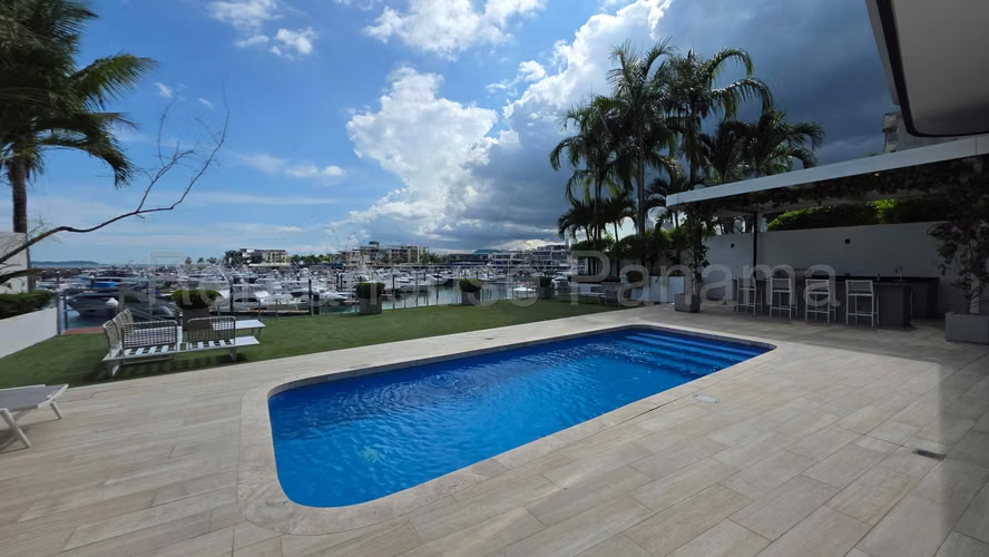 Apartamento en Alquiler en Punta Pacifica. 27-770.