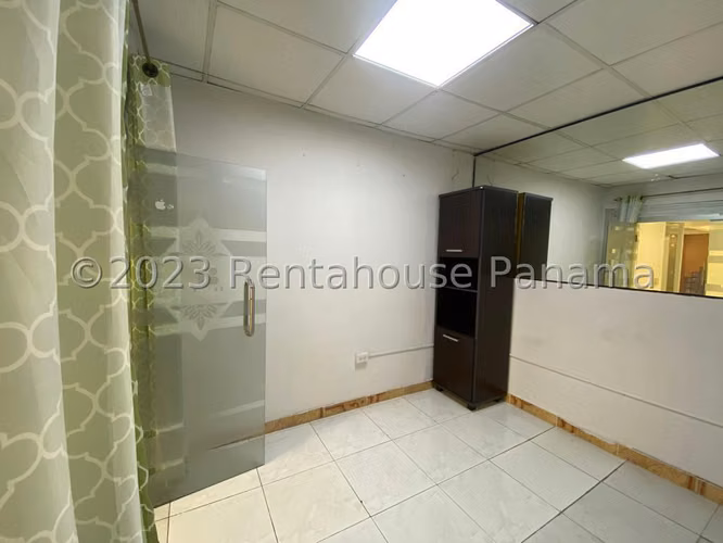 Casa en Venta en Hato Pintado. 27-756.