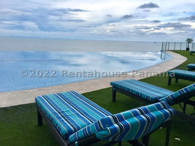 Venta Apartamento Oasis on the Bay Punta Pacifica 26YCG4824