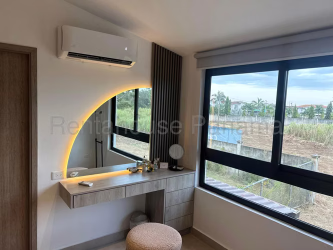 VENTA CASA REMODELADA EN COSTA SUR - YD - Imagen 12