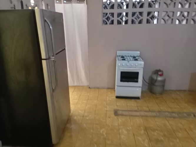 SE ALQUILA CASA - BUENA UBICACION EN ANTON CENTRO - Imagen 15
