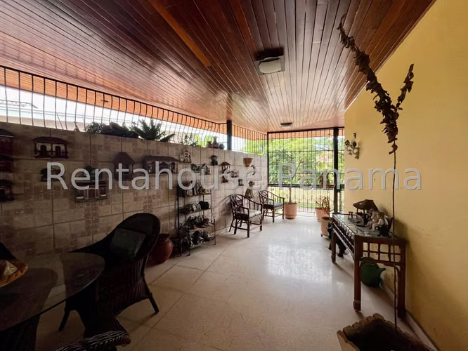 Venta Casa El Carmen - YD
