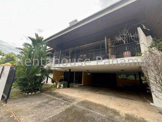 Venta Casa El Carmen - YD