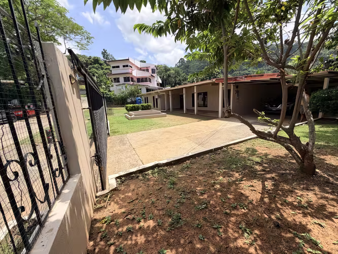 CASA A LA VENTA BARRIADA COSTA DEL SOL, VERACRUZ, ARRAIJAN