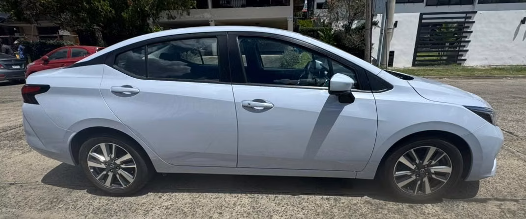 VERSA 2025 FULL EXTRA AUTOMATICO EN 16,495 al CREDITO o al CONTADO - Imagen 4