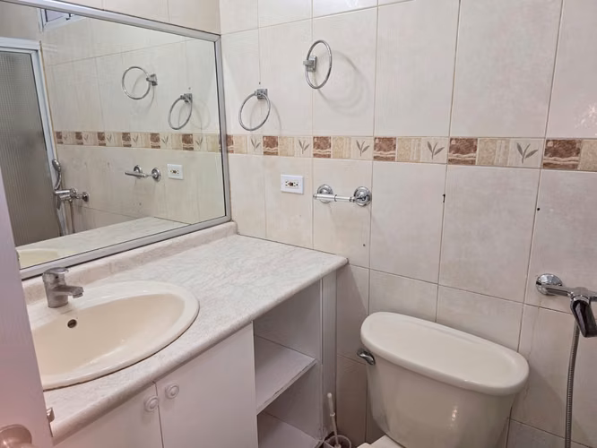 . Apartamento en Via Argentina | 3 recamaras | con balcon