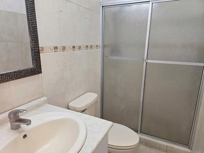 . Apartamento en Via Argentina | 3 recamaras | con balcon