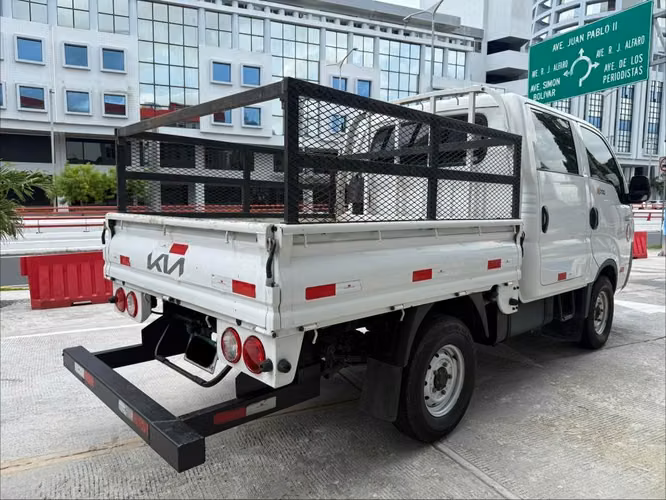 Kia K2700 4WD