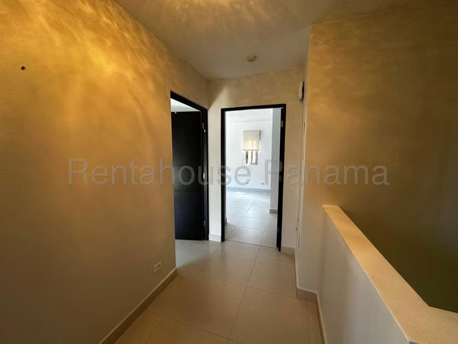 Venta de casa en Panama Pacifico AK