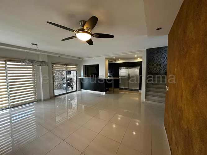 Venta de casa en Panama Pacifico AK