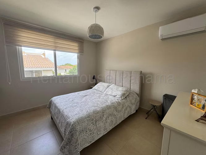 Venta de casa en Panama Pacifico AK